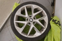 SEAT Leon vaihtoauto