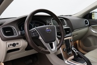 Volvo V40 Cross Country vaihtoauto