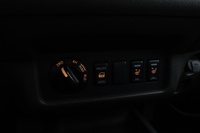 Nissan Navara vaihtoauto