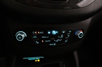 Ford Tourneo Courier vaihtoauto