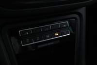 SEAT Alhambra vaihtoauto