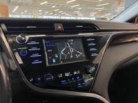Toyota Camry vaihtoauto