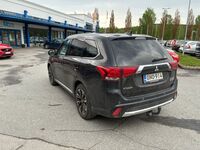 Mitsubishi Outlander vaihtoauto