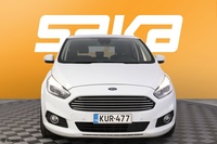 Ford S-MAX vaihtoauto