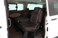 Ford Tourneo Custom vaihtoauto