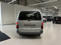 Toyota Hiace vaihtoauto