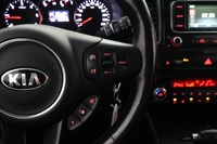 Kia Carens vaihtoauto
