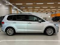 Volkswagen Touran vaihtoauto