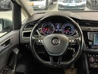 Volkswagen Touran vaihtoauto