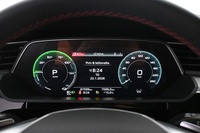 Audi Q8 e-tron vaihtoauto