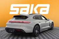 Porsche Taycan vaihtoauto