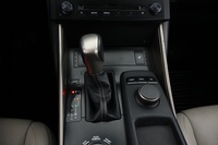 Lexus IS vaihtoauto