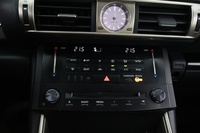 Lexus IS vaihtoauto