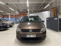 Volkswagen Touran vaihtoauto