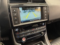Jaguar XE vaihtoauto