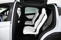 Tesla Model X vaihtoauto