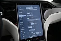 Tesla Model X vaihtoauto
