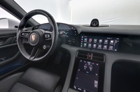 Porsche Taycan vaihtoauto