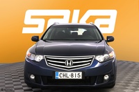 Honda Accord vaihtoauto