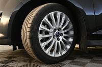 Ford C-MAX vaihtoauto