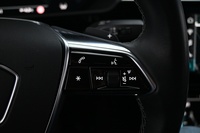 Audi Q8 e-tron vaihtoauto