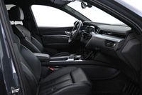 Audi Q8 e-tron vaihtoauto