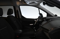 Ford Grand Tourneo Connect vaihtoauto
