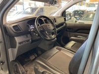 Opel Vivaro vaihtoauto