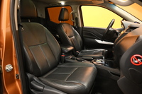 Nissan Navara vaihtoauto