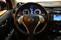 Nissan Navara vaihtoauto