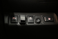 Nissan Navara vaihtoauto