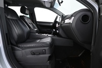 Volkswagen Touareg vaihtoauto