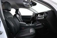 Alfa Romeo Stelvio vaihtoauto