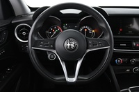 Alfa Romeo Stelvio vaihtoauto