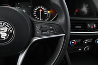 Alfa Romeo Stelvio vaihtoauto