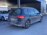 Volkswagen Touran vaihtoauto