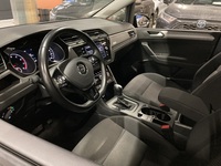 Volkswagen Touran vaihtoauto