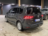 Volkswagen Touran vaihtoauto