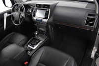 Toyota Land Cruiser vaihtoauto