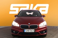 BMW 225 vaihtoauto