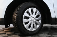 Ford Transit Courier vaihtoauto