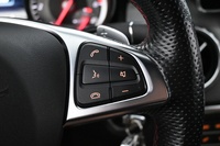 Mercedes-Benz GLA vaihtoauto