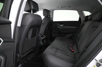 Audi Q8 e-tron vaihtoauto