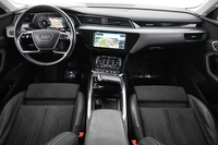 Audi Q8 e-tron vaihtoauto