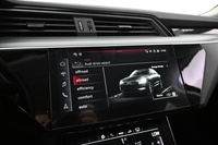 Audi Q8 e-tron vaihtoauto