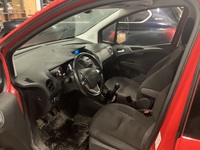 Ford Transit Courier vaihtoauto