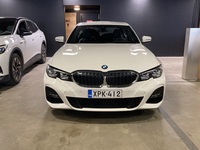 BMW 330 vaihtoauto