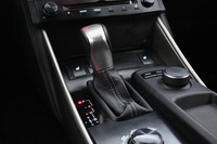 Lexus IS vaihtoauto