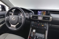 Lexus IS vaihtoauto