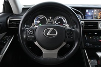 Lexus IS vaihtoauto